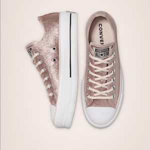 Pink platform converse